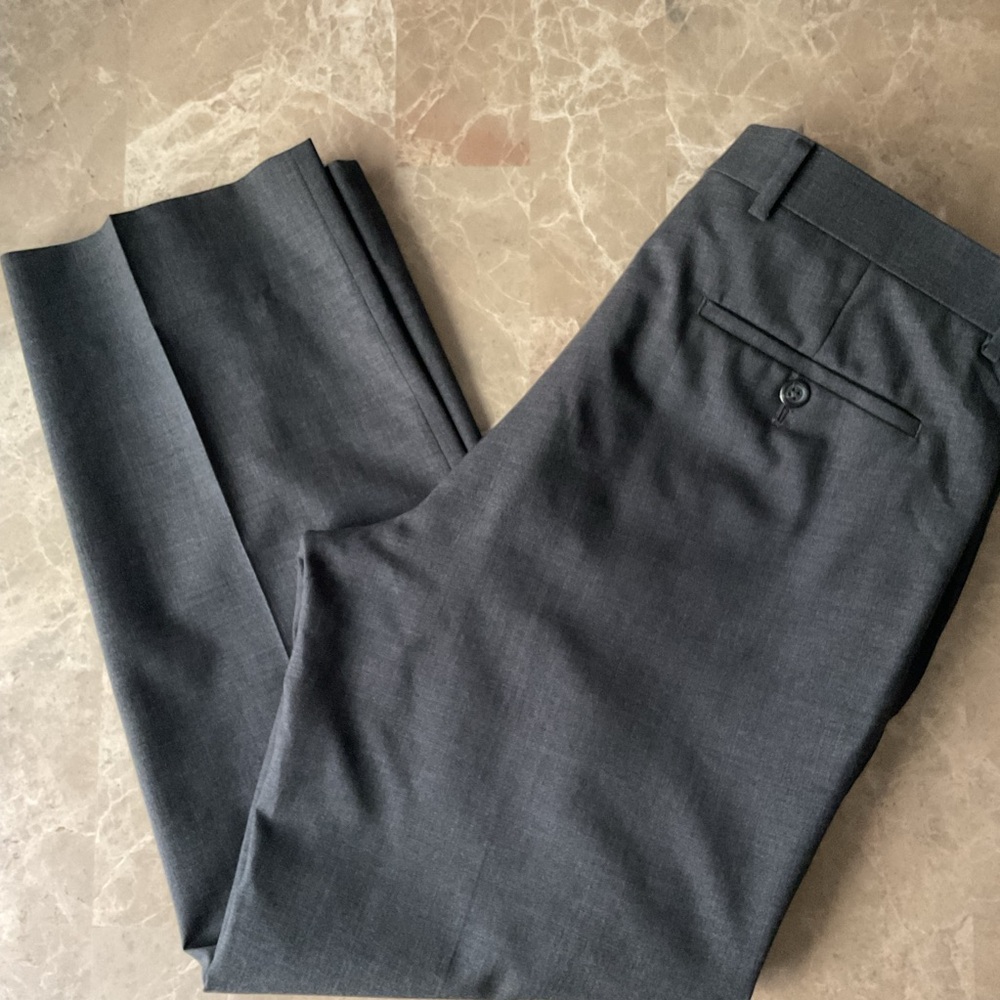 Lauren Ralph Lauren women’s pants 32W x 30L gray utility press 100% wool preppy